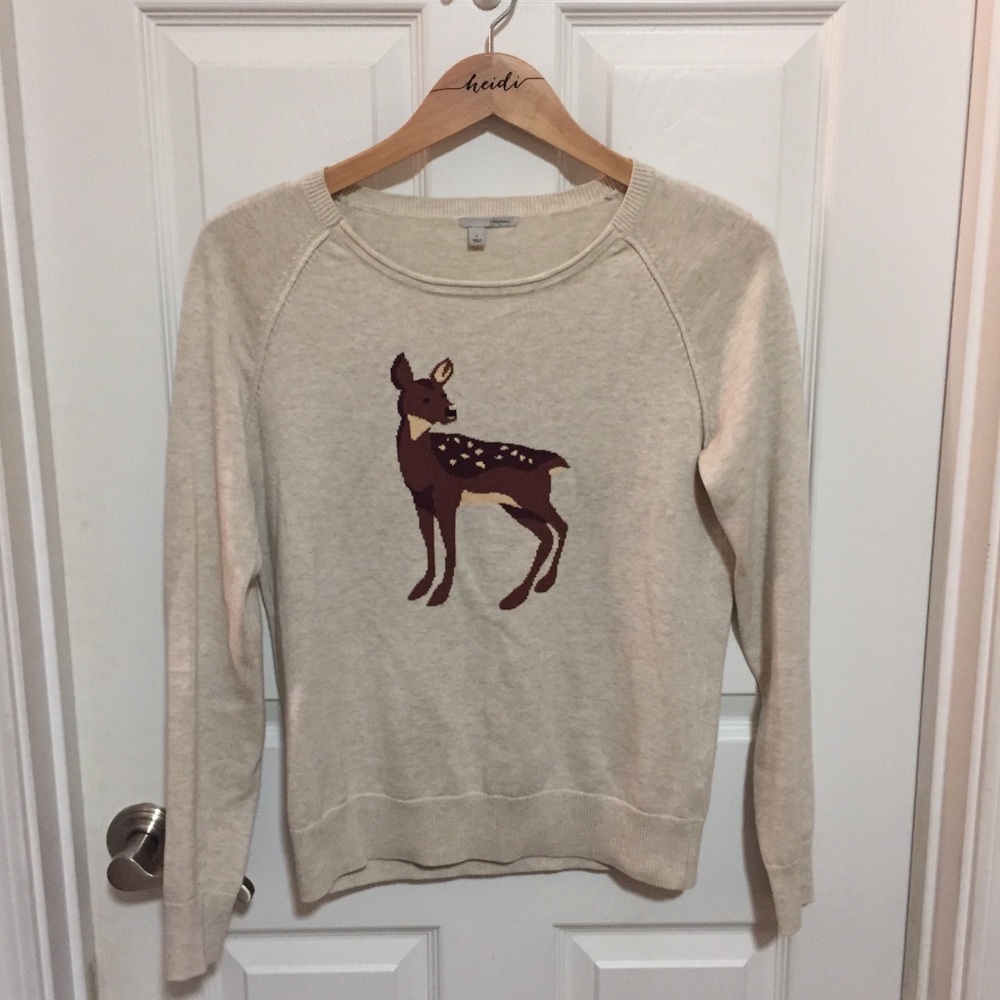 Halogen Cream Deer Crew Neck Sweater. Sz S